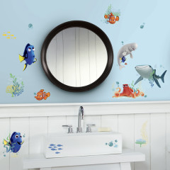 Finding Dory Wall Stickers - Sea Life Adventures - Lifestyle Image